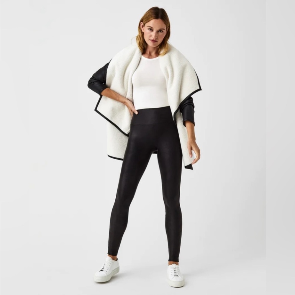 ❄️ SPANX 20559 Faux Leather Fleece-Lined Leggings